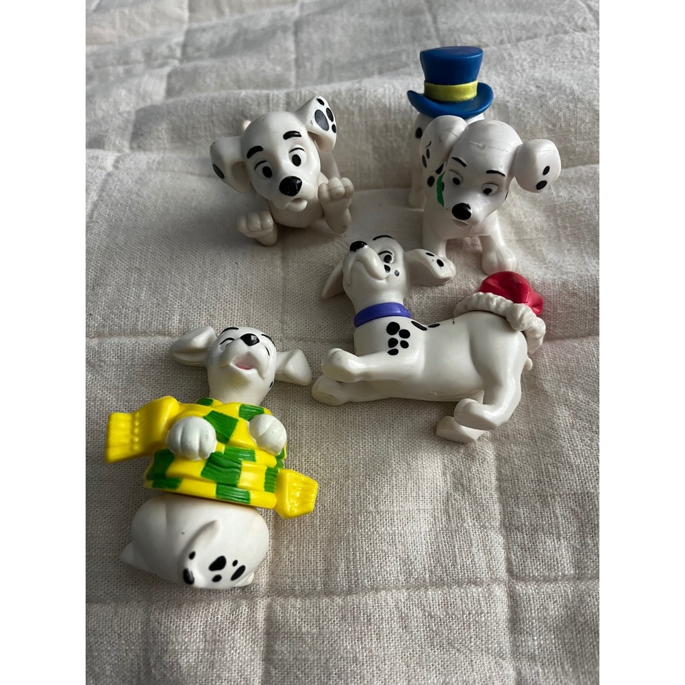 Disney 101 Dalmatians Mini‎ Figurines Lot Cruella De Vil Inspired Christmas